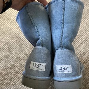 Uggs, Size 8, Light Blue, Short